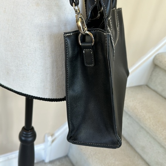 London Fog Satchel / Crossbody - Picture 5 of 17